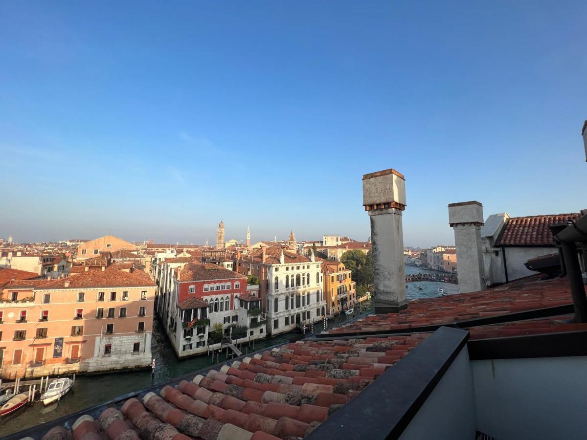 Attico Canal Grande A Palazzo Contarini Corfu Velence Kültér fotó